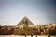 Sphinx und Chepren-Pyramide
